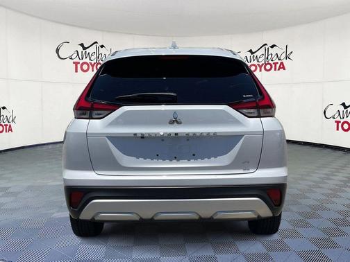 White Diamond 2023 Mitsubishi Eclipse Cross SE