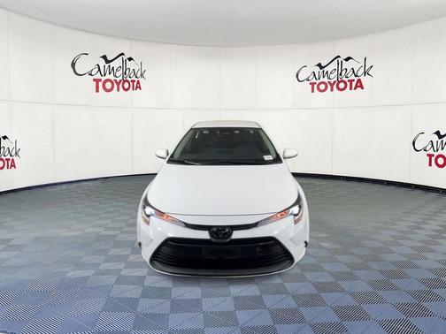 Ice 2025 Toyota Corolla LE