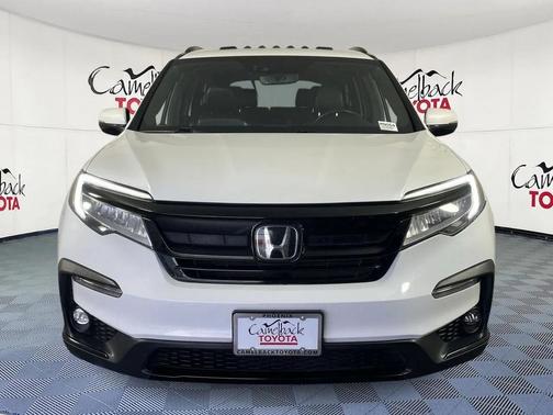 2022 Honda Pilot AWD Black Edition
