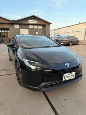 2025 Toyota Prius LE