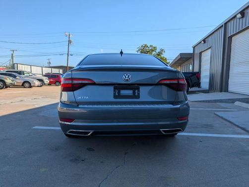 2021 Volkswagen Jetta 1.4T R-Line