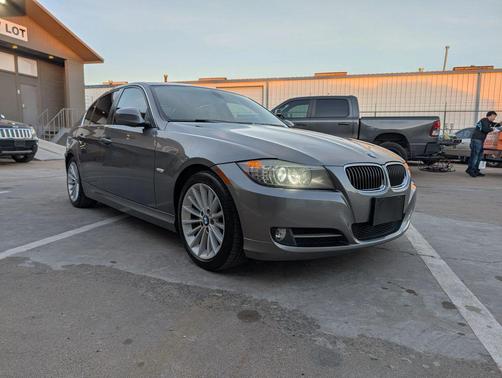 2011 BMW 335 335i Sedan 4D