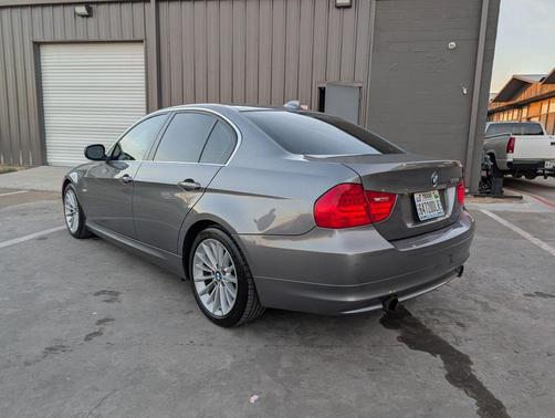 2011 BMW 335 335i Sedan 4D
