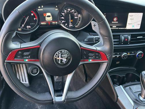 2018 Alfa Romeo Giulia Ti Sport