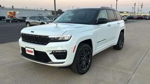2025 Jeep Grand Cherokee Summit