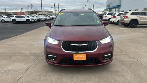 2021 Chrysler Pacifica Touring