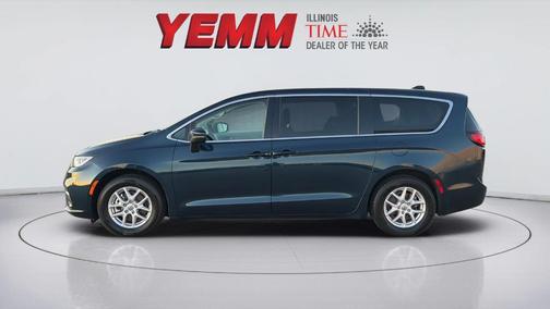Fathom Blue Pearlcoat 2023 Chrysler Pacifica Touring-L