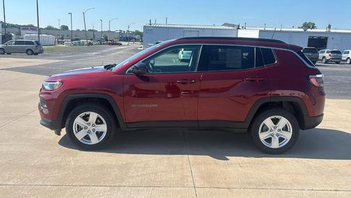 2022 Jeep Compass Latitude