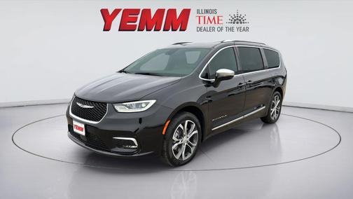 Diamond Black 2026 Chrysler Pacifica Pinnacle AWD