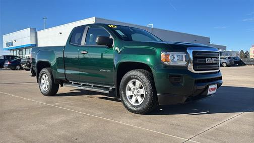 2016 GMC Canyon Base