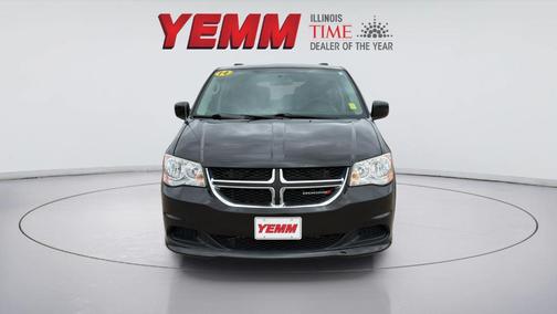 Brilliant Black Crystal Pearlcoat 2014 Dodge Grand Caravan SXT