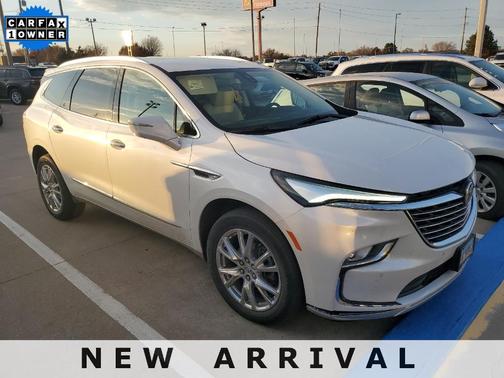 2023 Buick Enclave Premium