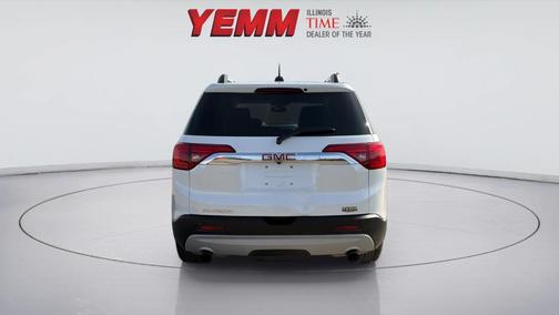 2017 GMC Acadia SLT-1