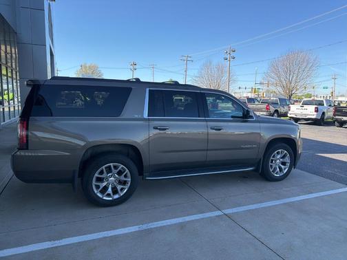 Bronze Alloy Metallic 2016 GMC Yukon XL SLT