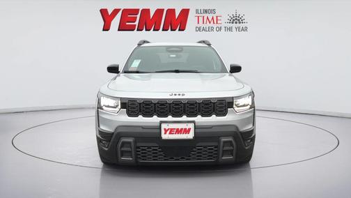 Silver Zynith 2026 Jeep Cherokee LAREDO/LIMITED