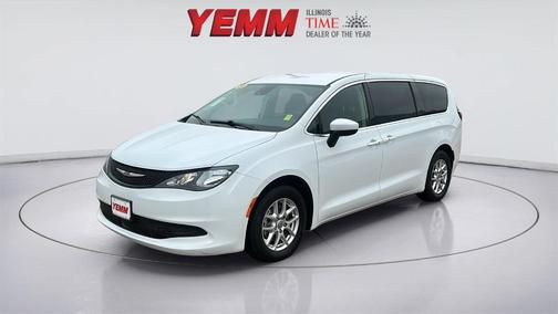 2023 Chrysler Voyager LX