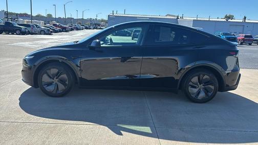 2026 Tesla Model Y Long Range