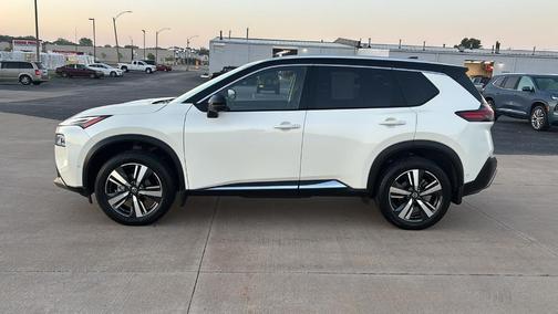 2021 Nissan Rogue Platinum