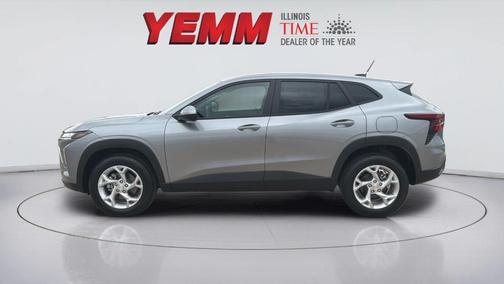 Sterling Gray Metallic 2026 Chevrolet Trax LS