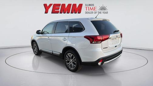 2016 Mitsubishi Outlander 