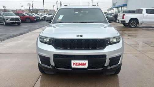 2025 Jeep Grand Cherokee L Laredo