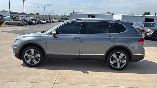 2020 Volkswagen Tiguan 2.0T SEL