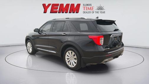 Black Metallic 2022 Ford Explorer Limited