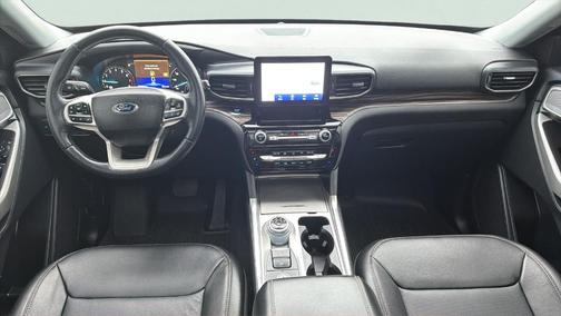 Black Metallic 2022 Ford Explorer Limited