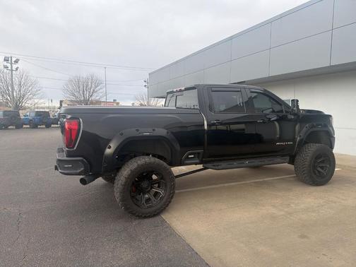 2021 GMC Sierra 2500 AT4