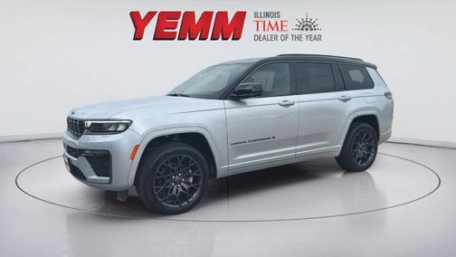 Silver Zynith 2026 Jeep Grand Cherokee Summit