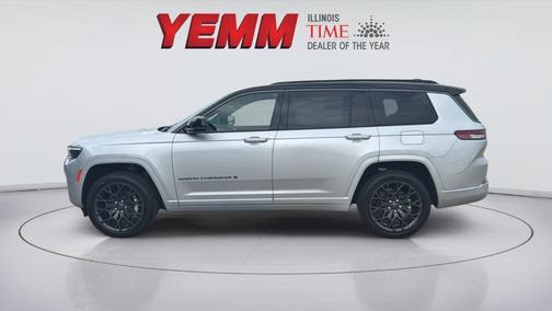 Silver Zynith 2026 Jeep Grand Cherokee Summit