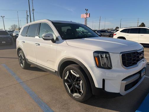 2024 Kia Telluride S