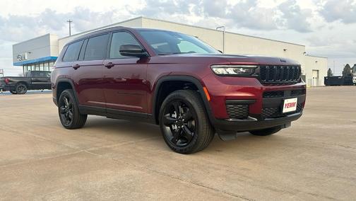 2025 Jeep Grand Cherokee L Laredo