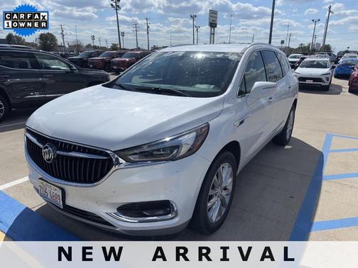 2021 Buick Enclave Essence