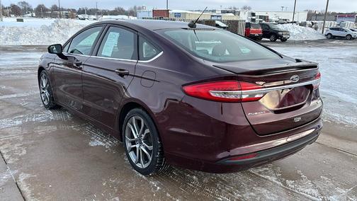 2017 Ford Fusion SE