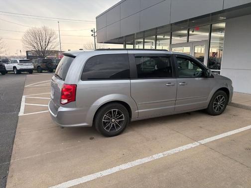 2017 Dodge Grand Caravan GT