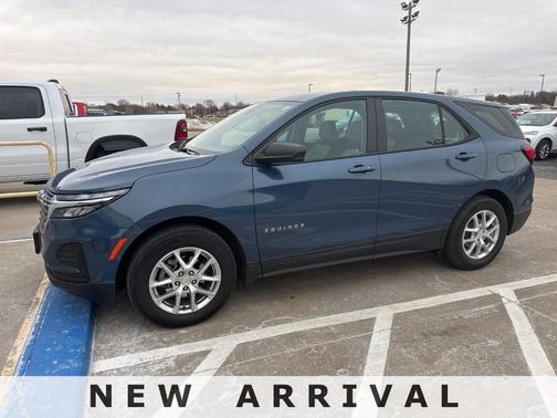 2024 Chevrolet Equinox LS