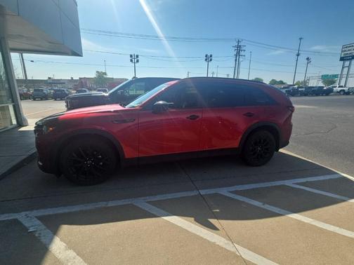Soul Red Crystal Metallic 2025 Mazda CX-70 PR