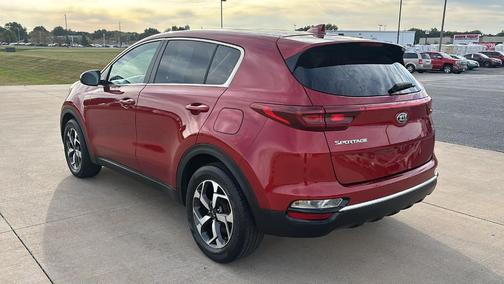 2022 Kia Sportage LX