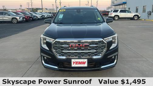 2022 GMC Terrain Denali