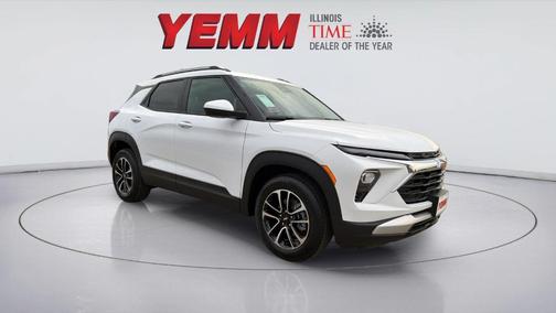 Summit White 2026 Chevrolet Trailblazer LT