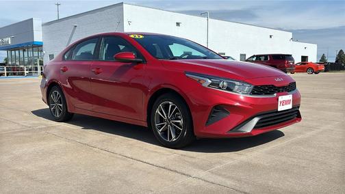 2023 Kia Forte LXS