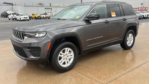 2023 Jeep Grand Cherokee Laredo