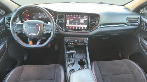 DB Black Crystal Clearcoat 2026 Dodge Durango GT