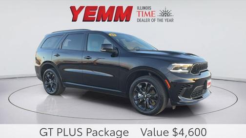 DB Black Crystal Clearcoat 2026 Dodge Durango GT