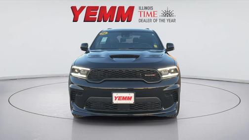 DB Black Crystal Clearcoat 2026 Dodge Durango GT