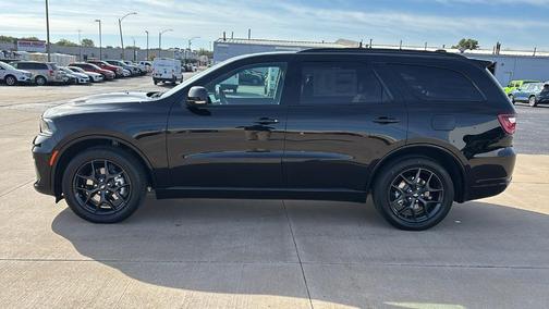 2026 Dodge Durango GT HEMI V8