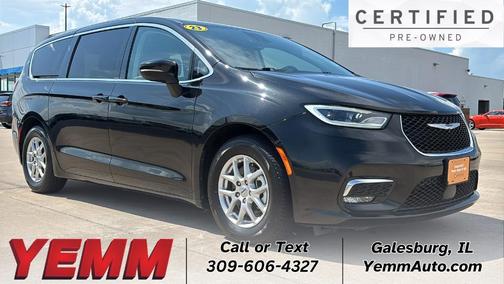 2023 Chrysler Pacifica Touring-L
