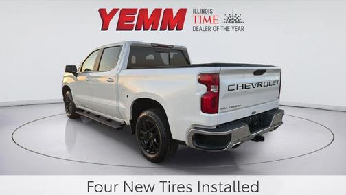 Iridescent Pearl Tricoat 2019 Chevrolet Silverado 1500 LT