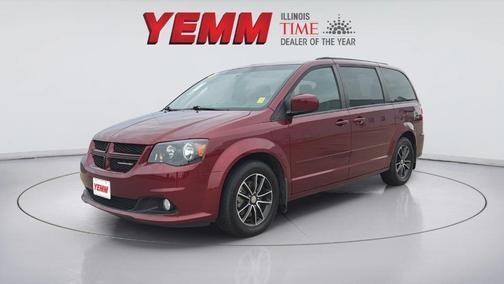 Octane Red Pearlcoat 2017 Dodge Grand Caravan GT
